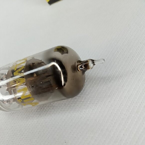 WWII Era Electronic Tube With Box Set Of 2 Sylvania Model 5ES8 NOS NIB 1940s - Picture 5 of 11